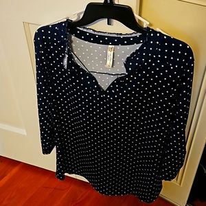 3/4 length sleeve navy blouse with white polkadots
